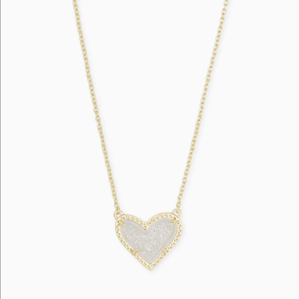 Kendra Scott Ari Heart Necklace